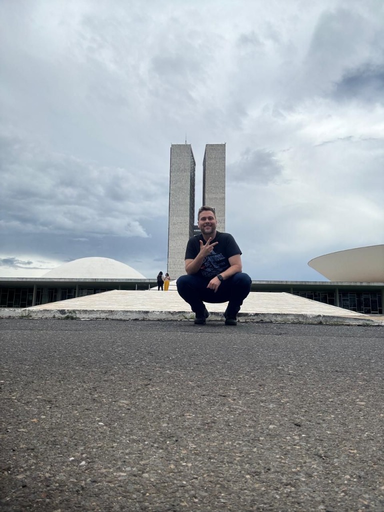 William Figueiredo, corretor de imóveis CRECI-GO 34.321, especialista em MCMV em Goi&acirc;nia